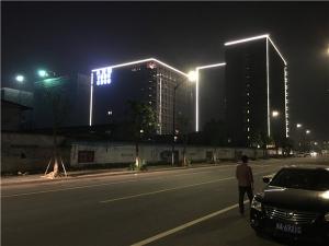 杭州文一西路八方城LED發光字及燈光工程