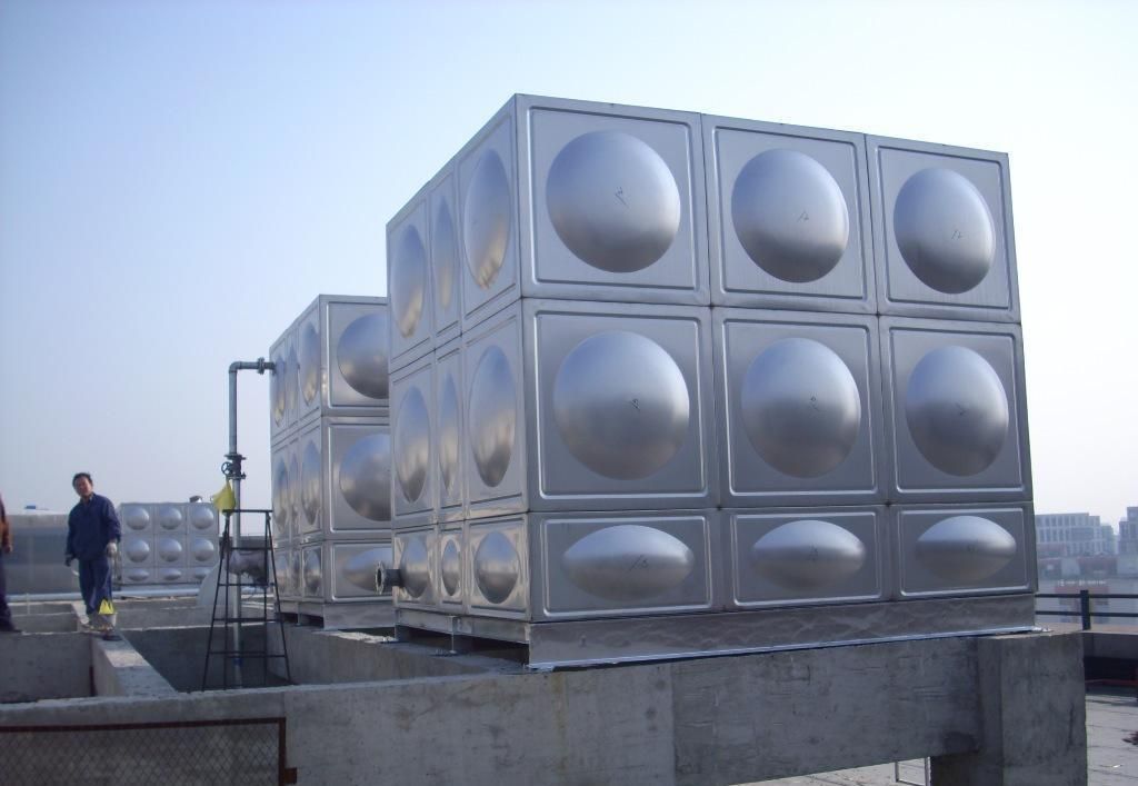 深圳不锈钢水箱安装与使用几个特点介绍(图1)