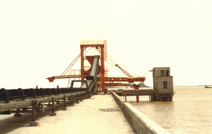 ZH-600码头装船机