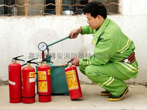 灭火器试压
