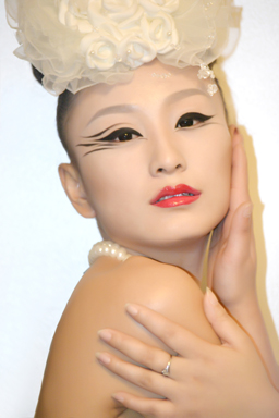时尚唯美婚纱造型妆面展示_卡佳斯形象设计艺