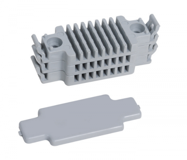 8 Position Rubber-insulated Card Slot