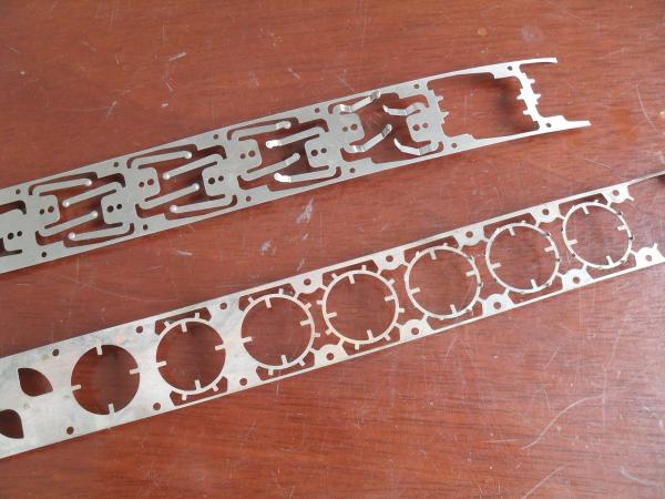 电子带料展示16