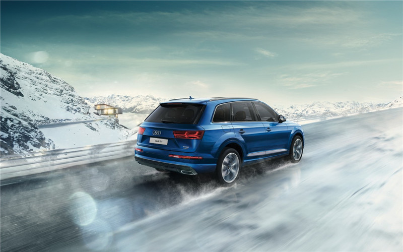 奥迪Q7_6
