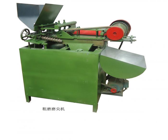 Coarse grinding machine