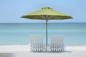 银色铝制中柱伞