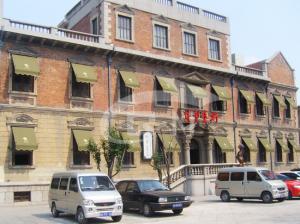 天津商业街摆臂式窗蓬