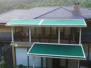 新湖香格里拉花溪苑阳光房遮阳实景案例