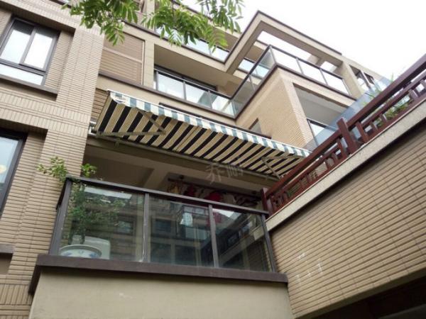 小高层遮阳蓬实景
