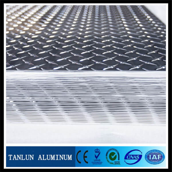 ALUMINUM CHECKERED PLATE (8)