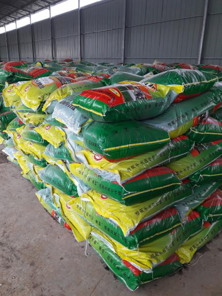 精制有机肥仓库