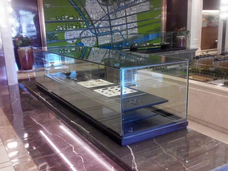 木结构造型展台