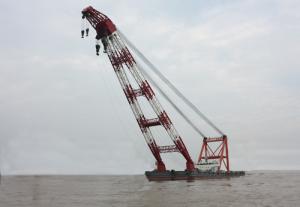 “海腾工8” 1200T自航起重船