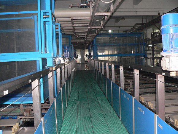 U形龙门式电镀生产线1