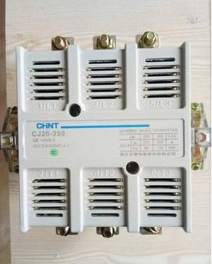 CJ20交流接触器