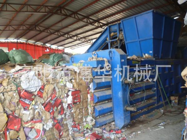 液压废纸打包机