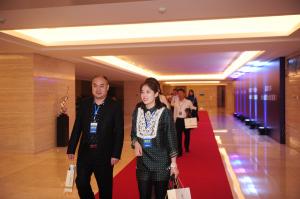 爱在云端暨云营销尊荣盛典启动仪式