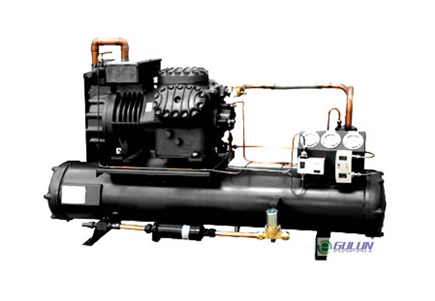 比泽尔水冷机组