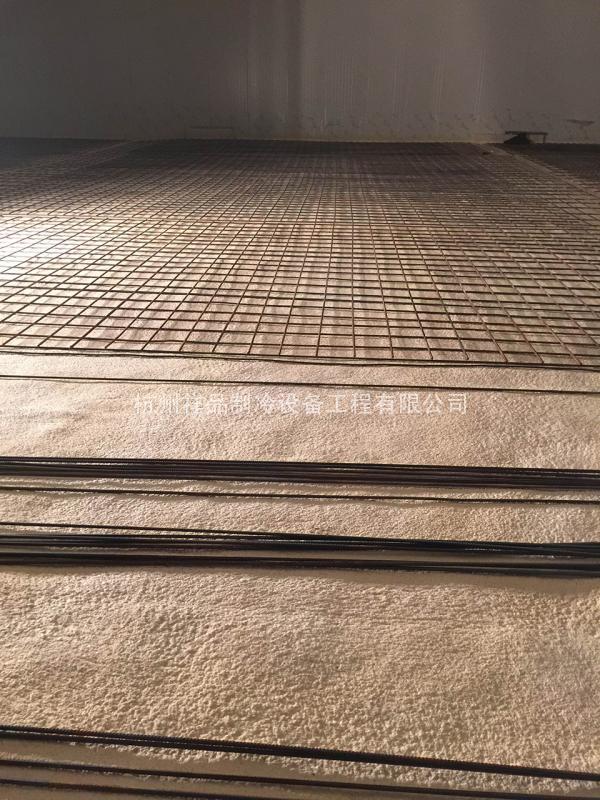 冷库地面保温上加筋