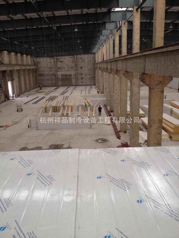 大型低温冷库顶部结构