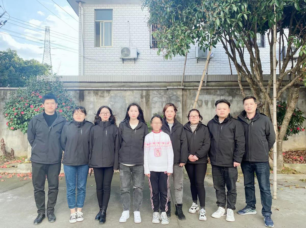 弘扬雷锋精神，争做时代先锋