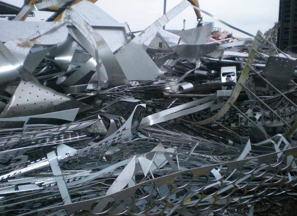 废旧金属回收废铁回收利用的价值是什么？