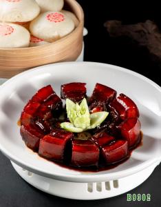 B9302红烧肉馒头