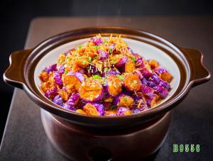 B9556瑶柱茄子鸡丁  茄子煲