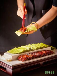 B9549黑松露麦饼豉油肉