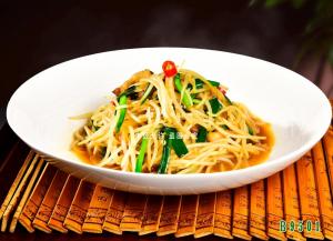 B9501豆芽炒韭菜