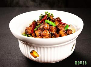 B9513砂锅焗仔排