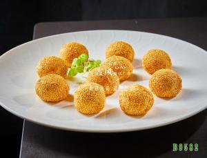 B9582苔香松仁麻球