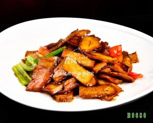 B9680猪颈肉杏鲍菇