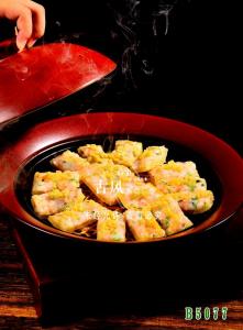 B5077砂锅焗养颜肚