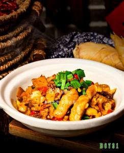 B6731小米椒爱上小公鸡