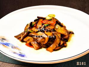 H161小炒牛肝菌