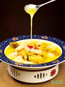 B9985顶汤花胶鸡