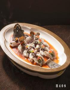 H408萝卜干酱蒸老虎斑