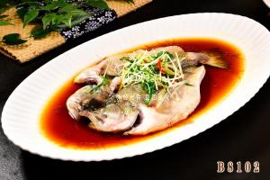 B8102葱油鲈鱼