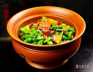 H1018螺丝椒炒肉