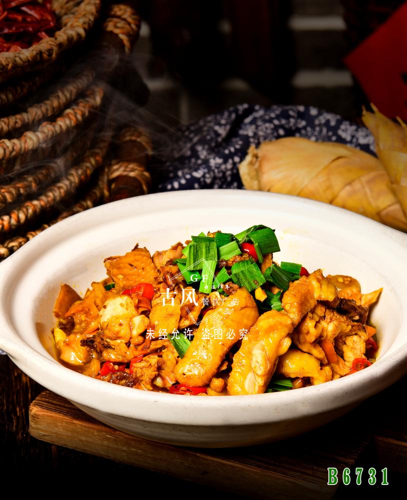 B6731小米椒爱上小公鸡