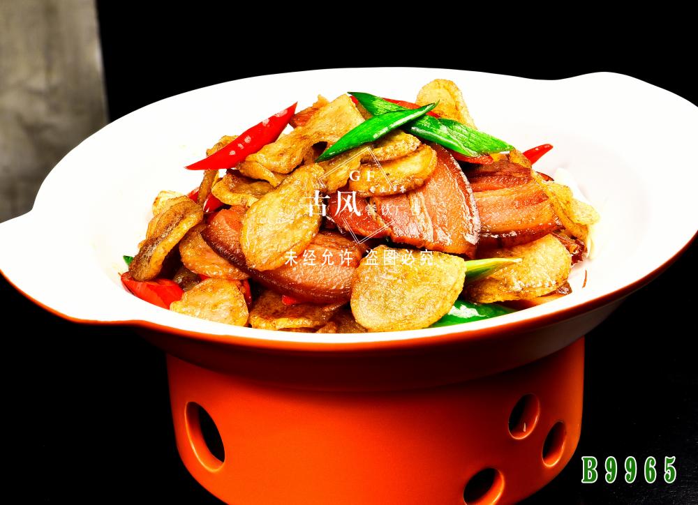 B9965土豆干炒腊肉