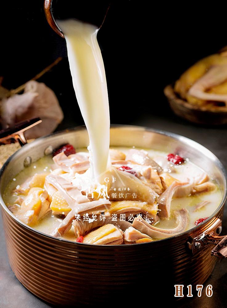 H176鲍鱼猪肚鸡 滋补猪肚鸡