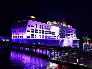 金山壹号游轮酒店