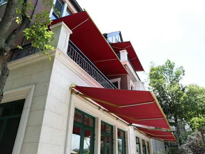 曲臂伸缩遮阳蓬