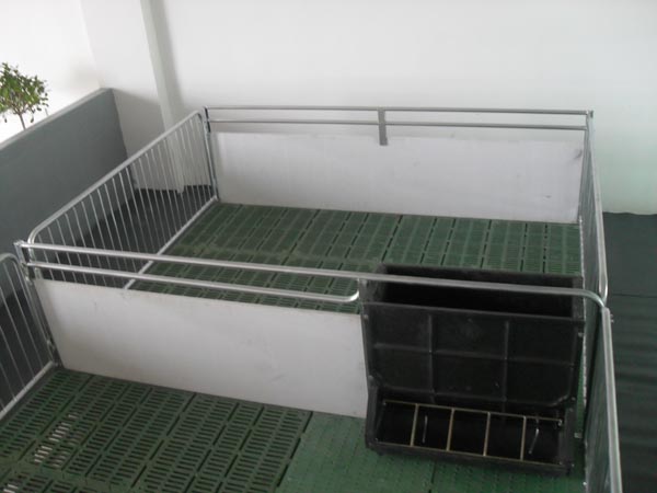BMC复合保育床