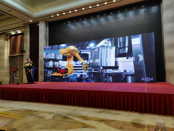 5cdb15adaea51a40e5b5eb37bebdf62