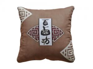 刺绣企业商标抱枕